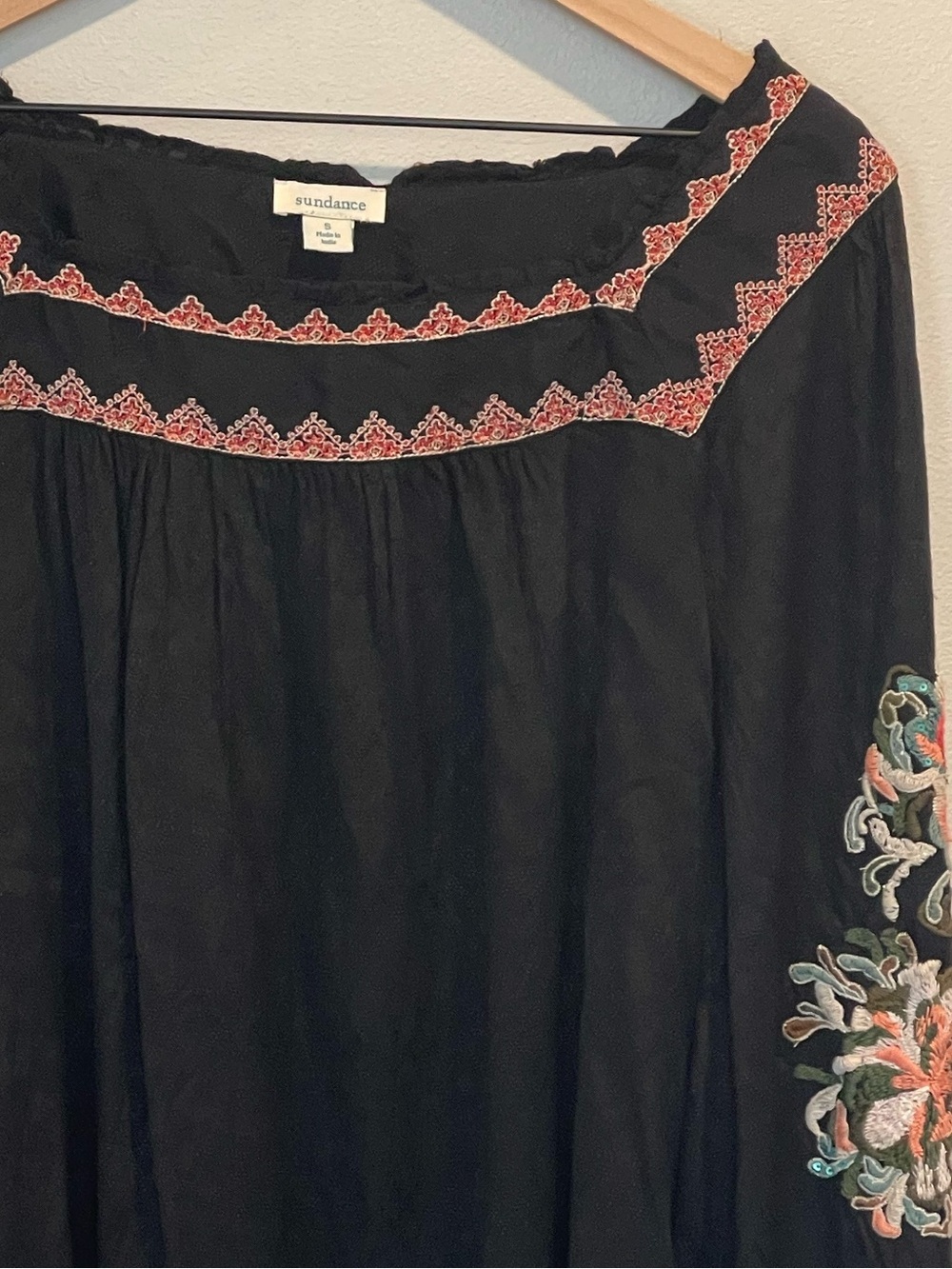 Sundance Artists Vision Black, Floral Embroidered Tunic Blouse, Long Sleeve, S - Picture 14 of 15